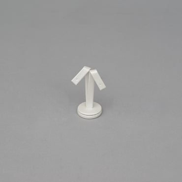 Medium Shimmer White Earring Stand